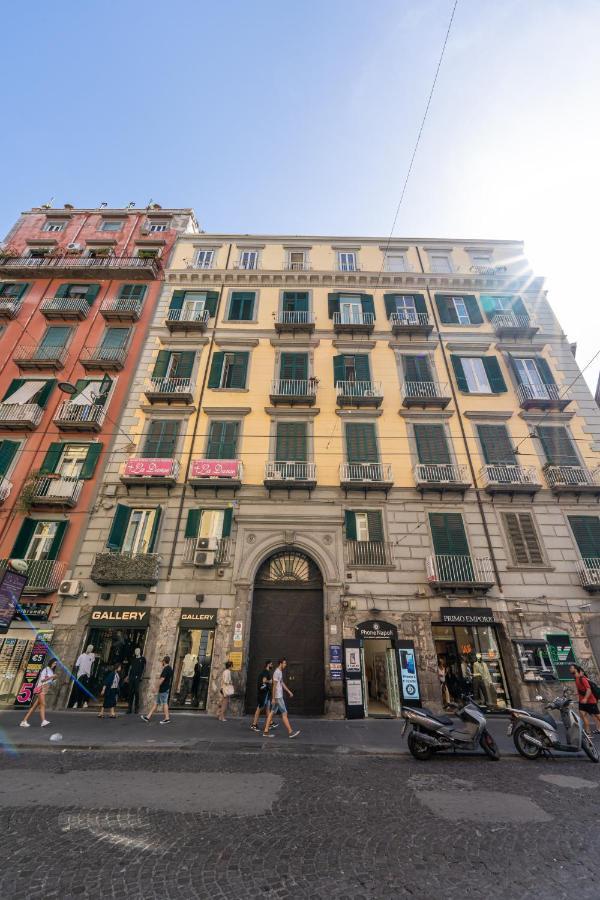 Appartamento Via Toledo 55 - Palazzo Della Porta Неаполь Экстерьер фото